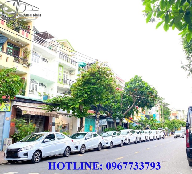thue xe dua don san bay di tinh